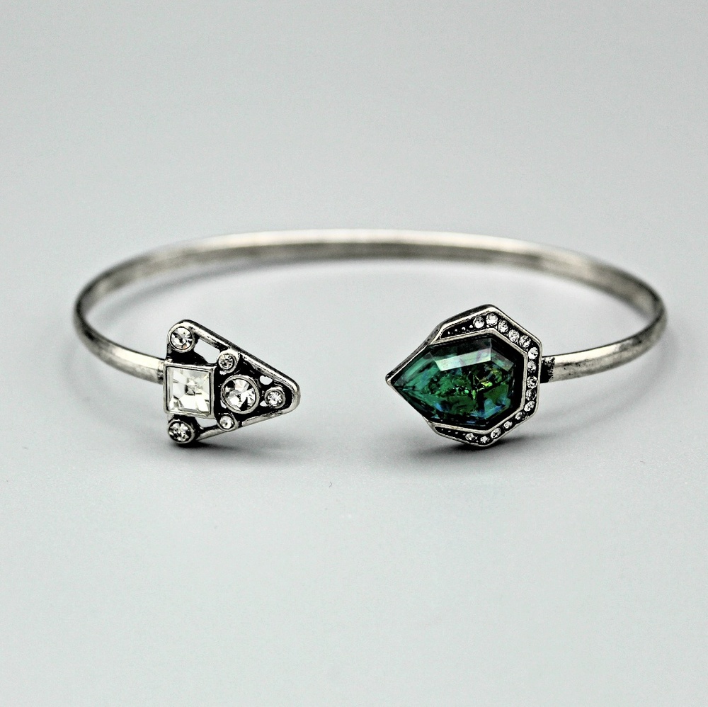 Crystal cuff bracelet - Picture 2 of 5